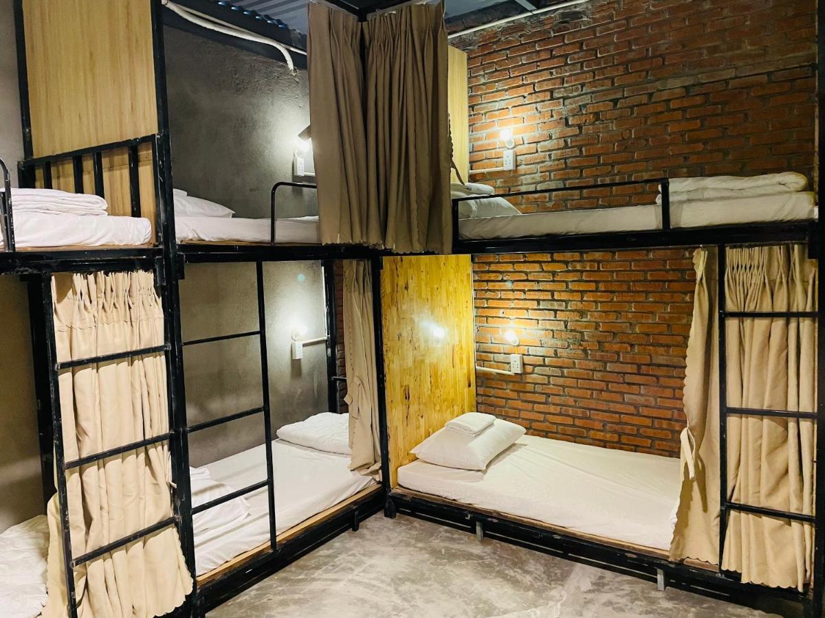 Ikigai Dorm Hostel - Danang Beach Buitenkant foto