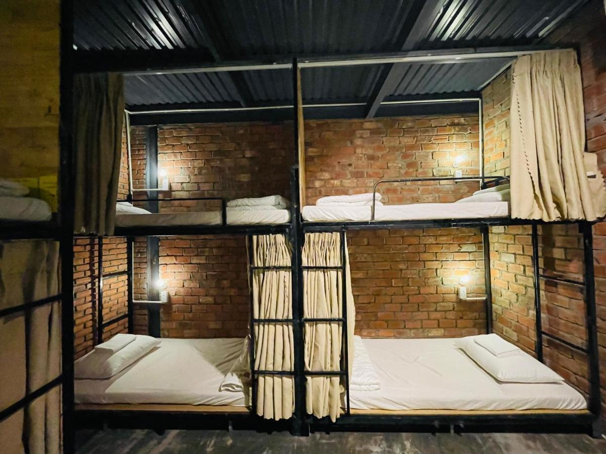 Ikigai Dorm Hostel - Danang Beach Buitenkant foto